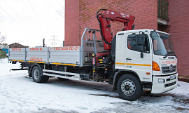 Манипулятор 10 тонн HINO 500 с КМУ AMCO VEBA 123/3S